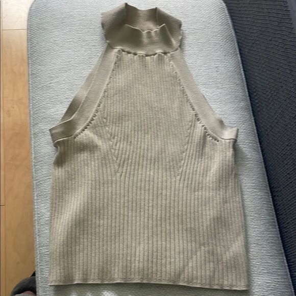 Banana Republic Factory Tan Knit Wide Ribbed Halter Top - Picture 1 of 4